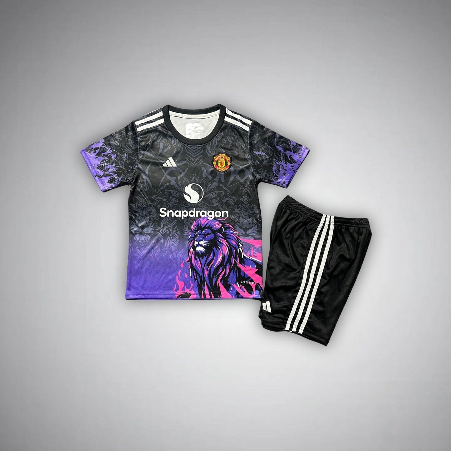 MANCHESTER UNITED LION JUNIOR | SPECIAL EDITION