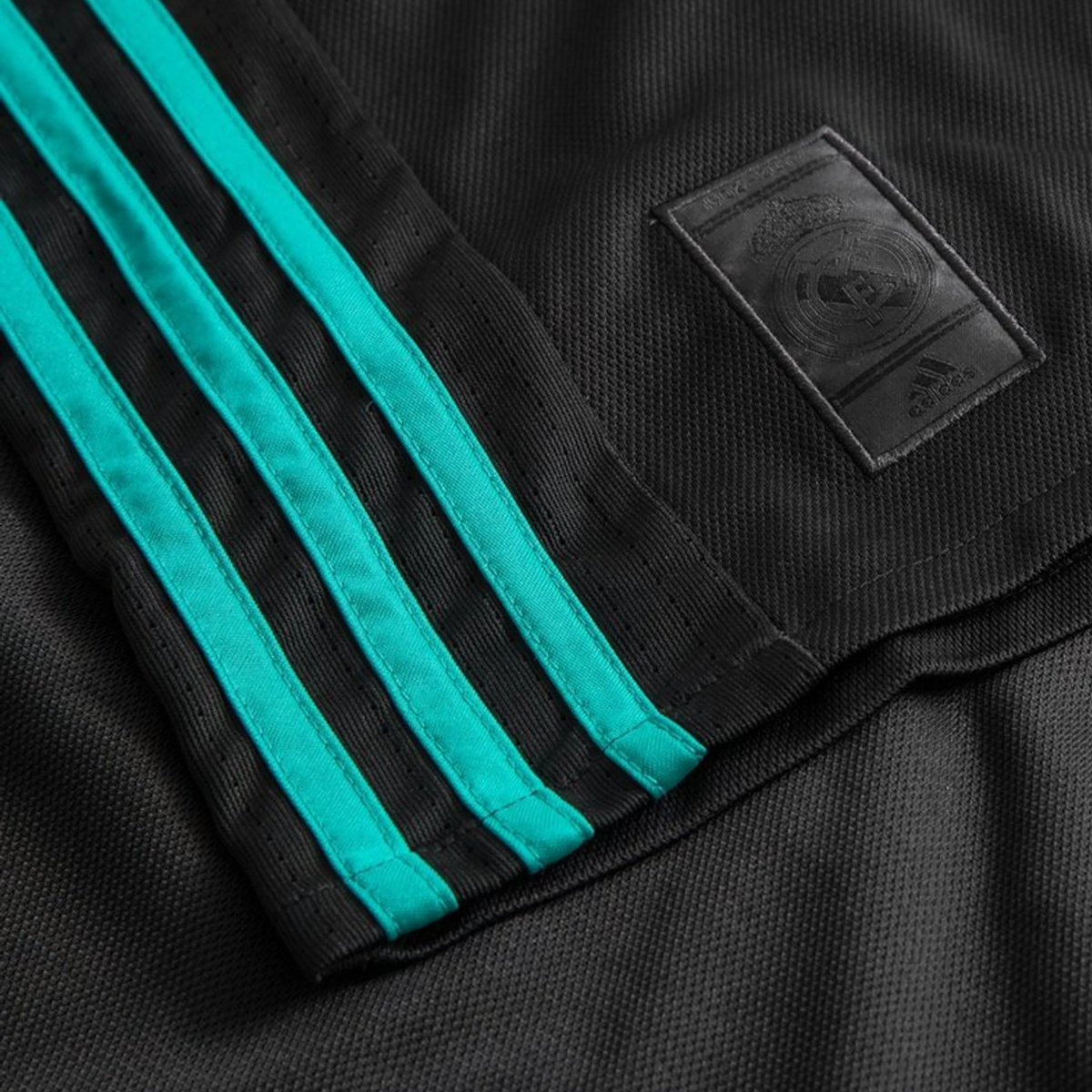 2017-18 Real Madrid CF Away Shirt Long Sleeve