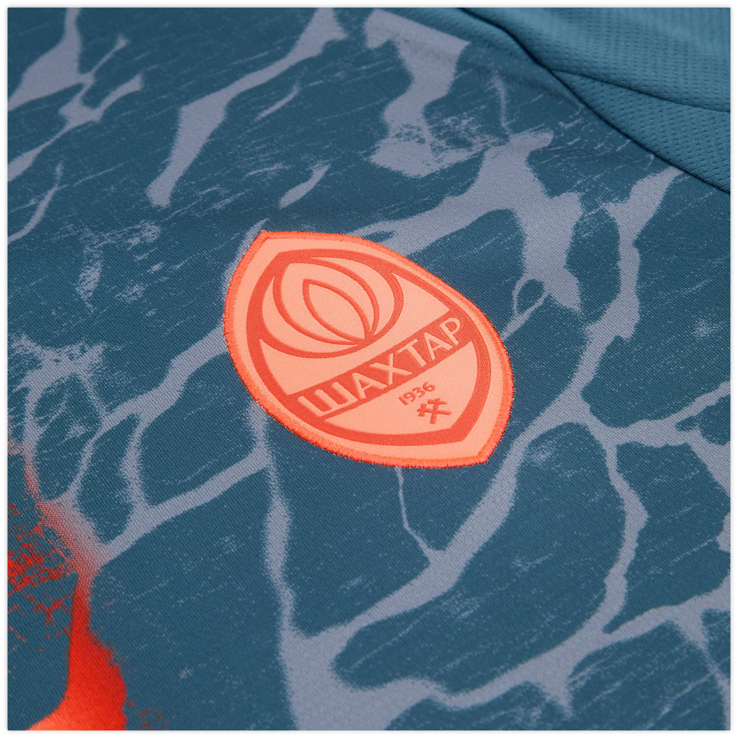 2025-26 Shakhtar Donetsk Away Shirt