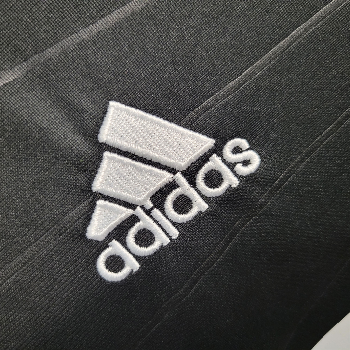 2010-11 Real Madrid Away Shirt