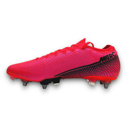 MERCURIAL VAPOR 13 ELITE SG PRO FOOTBALL BOOTS PINK