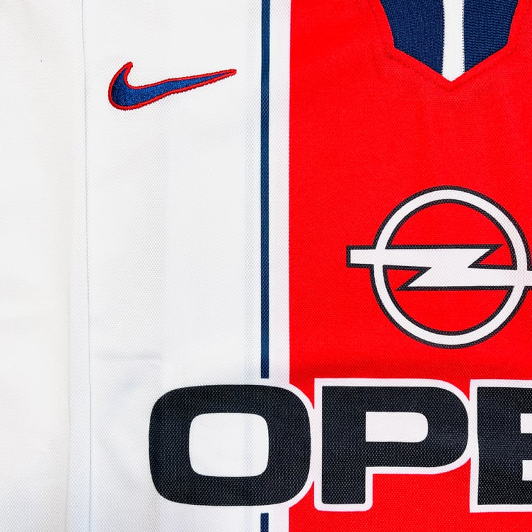 1998-99 Paris Saint-Germain FC Away Shirt