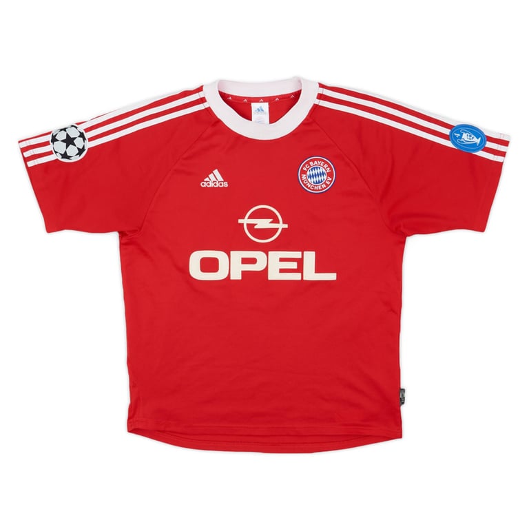 2001-02 FC Bayern München Home Shirt