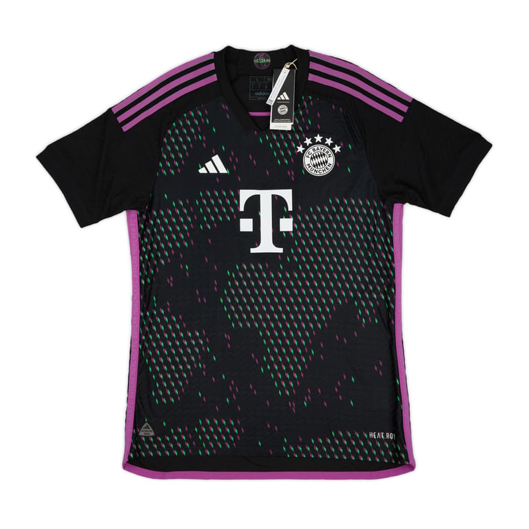 2023-24 FC Bayern München Away Shirt